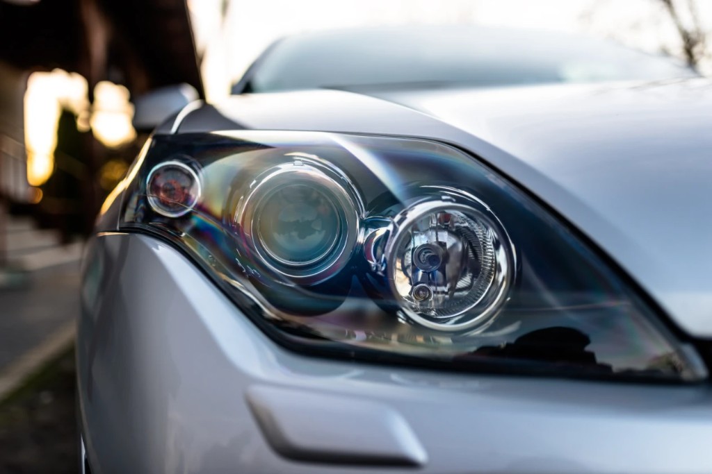 Восстановленные прозрачные фары после полировки в студии Auto Style