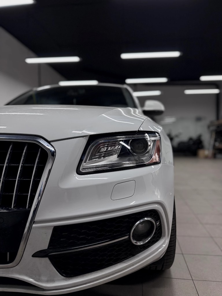 Восстановление фар Audi Q5 — замена стёкол, устранение запотевания