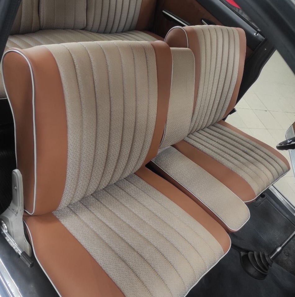 Перетяжка салона ГАЗ-24-10 «Волга»