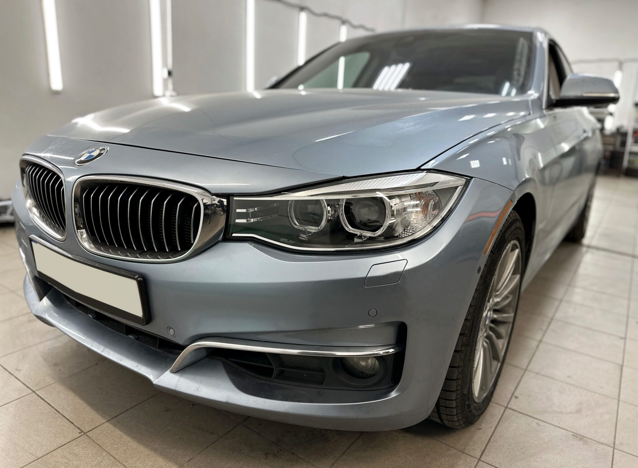 Встановлення Bi-LED лінз у фари BMW 3 GT F34