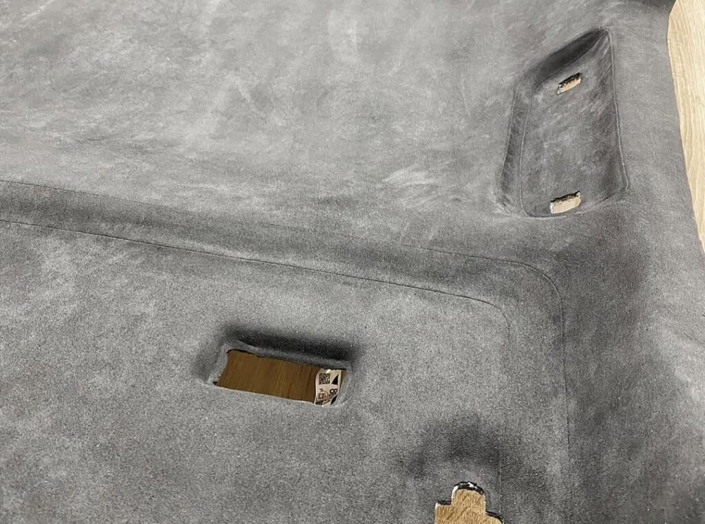 Новий рівень комфорту та стилю для Toyota Prado! Перетягнули стелю в Alcantara - тепер салон має розкішний та преміальний вигляд. Ідеальна т (1)