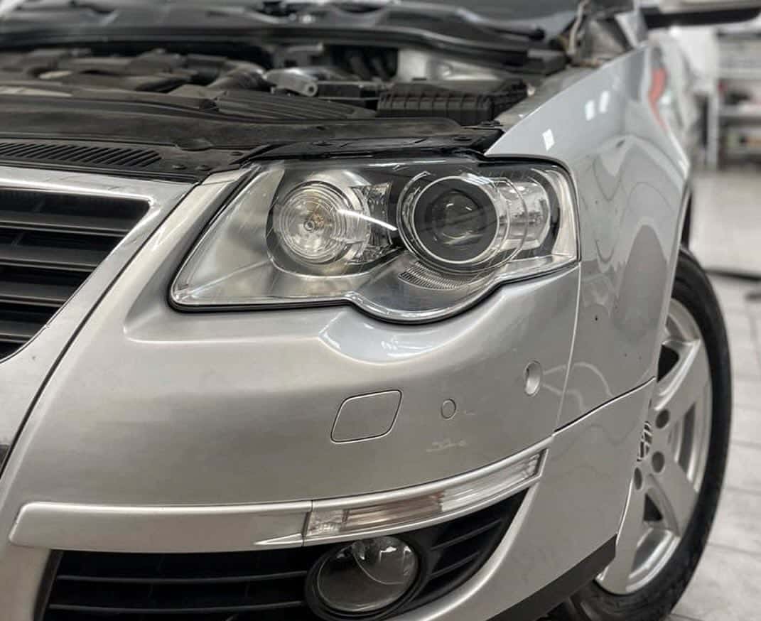 Установка Bi LED линз в фары Volkswagen Passat B6