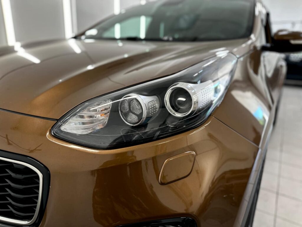 KIA Sportage: установка Bi-LED линз